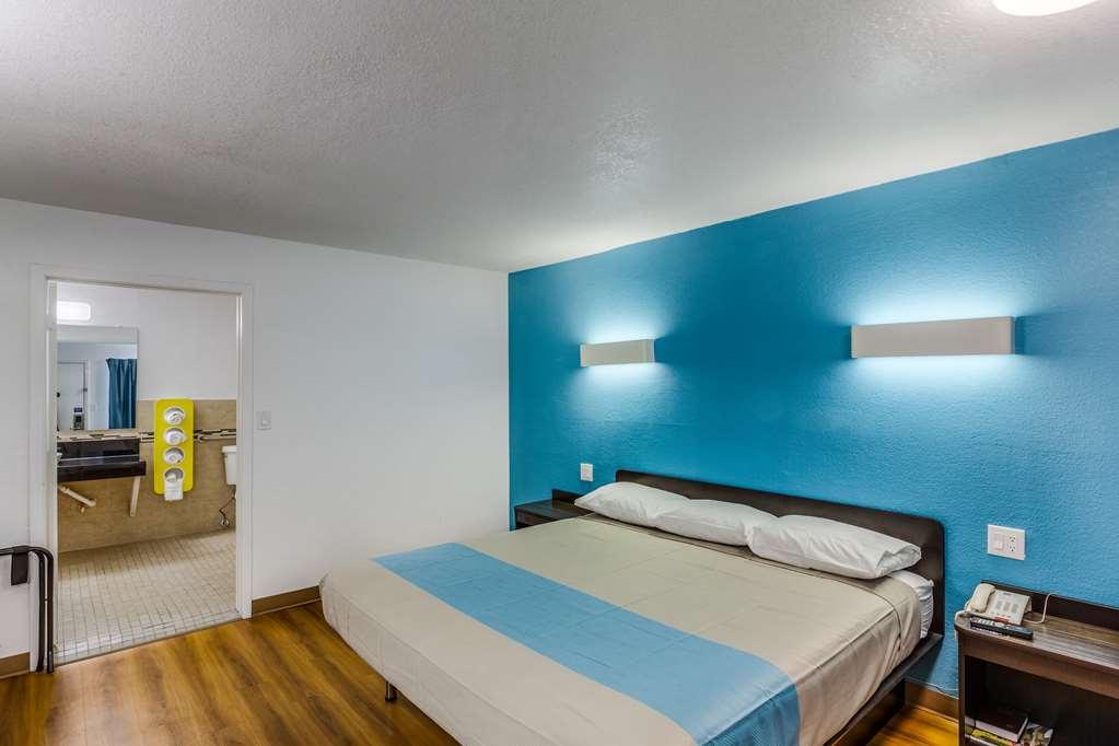 Motel 6 Fort Worth - Northside 部屋 写真