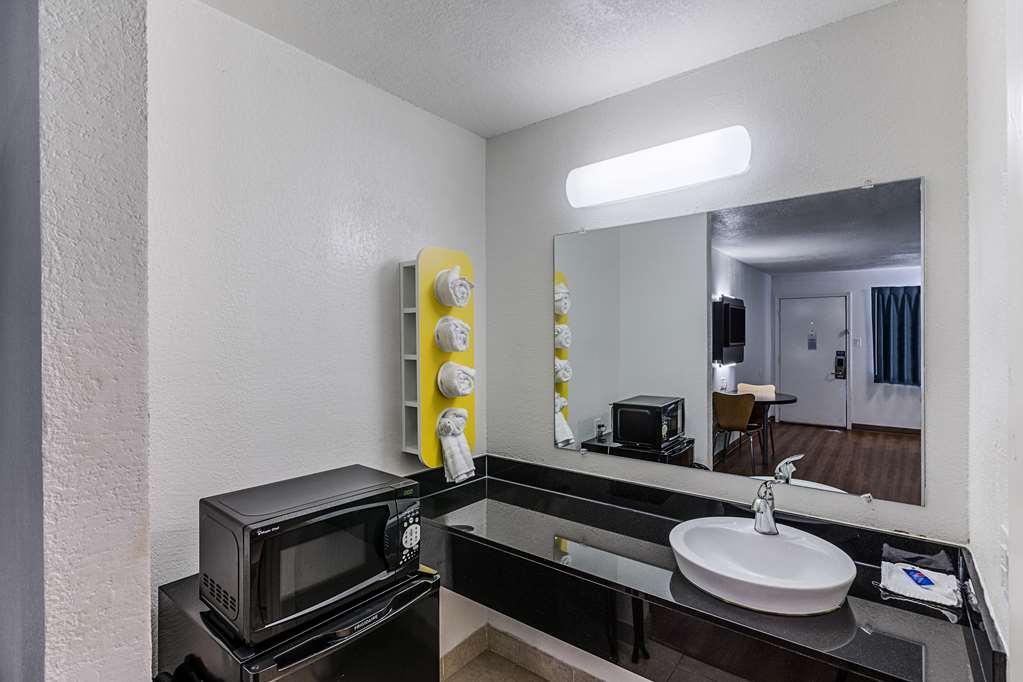 Motel 6 Fort Worth - Northside 部屋 写真